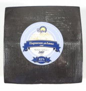 Сыр Пармезан де Люкс 45 % (Толочин)